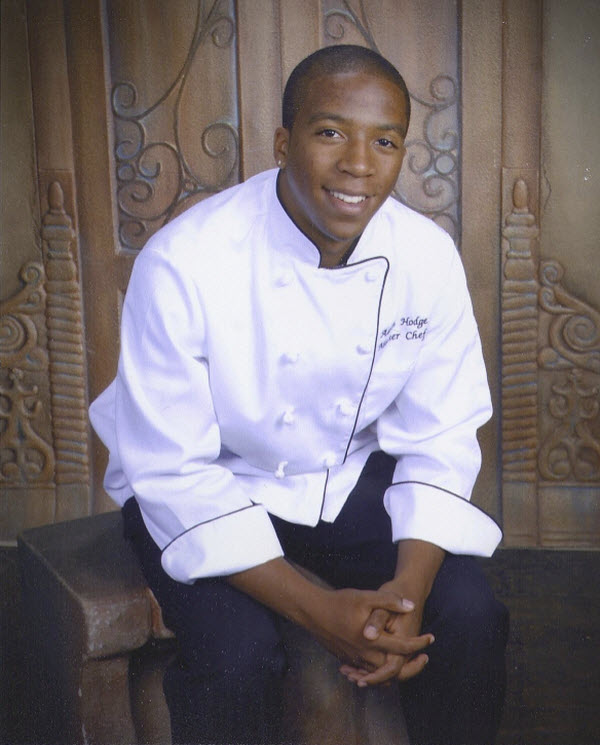 Aaron-Photos-Chef_Outfit_Pose_600x745_04