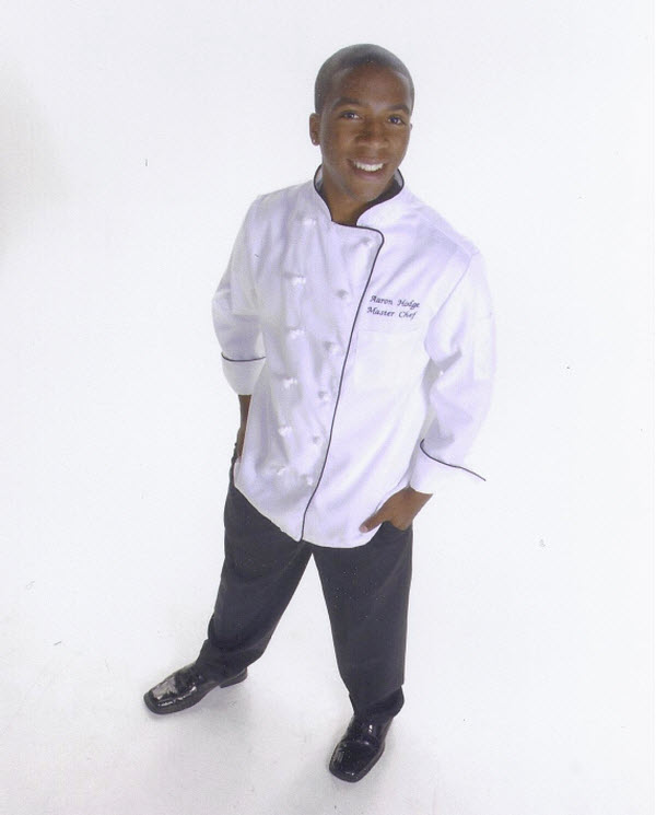 Aaron-Photos-Chef_Outfit_Pose_600x745_06